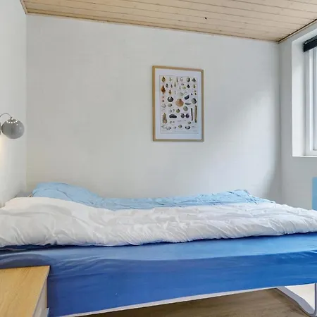 度假居 3 Bedroom Cozy In Glesborg Fjellerup Strand
